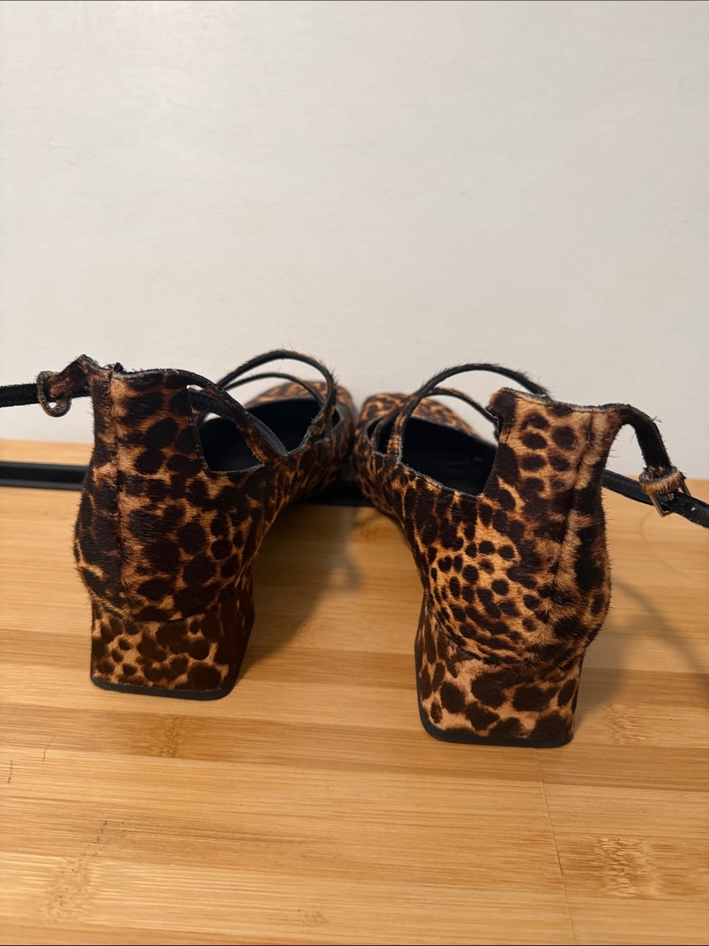 Zara Leopard Print Strappy Women's Flats - Picture 4 of 6
